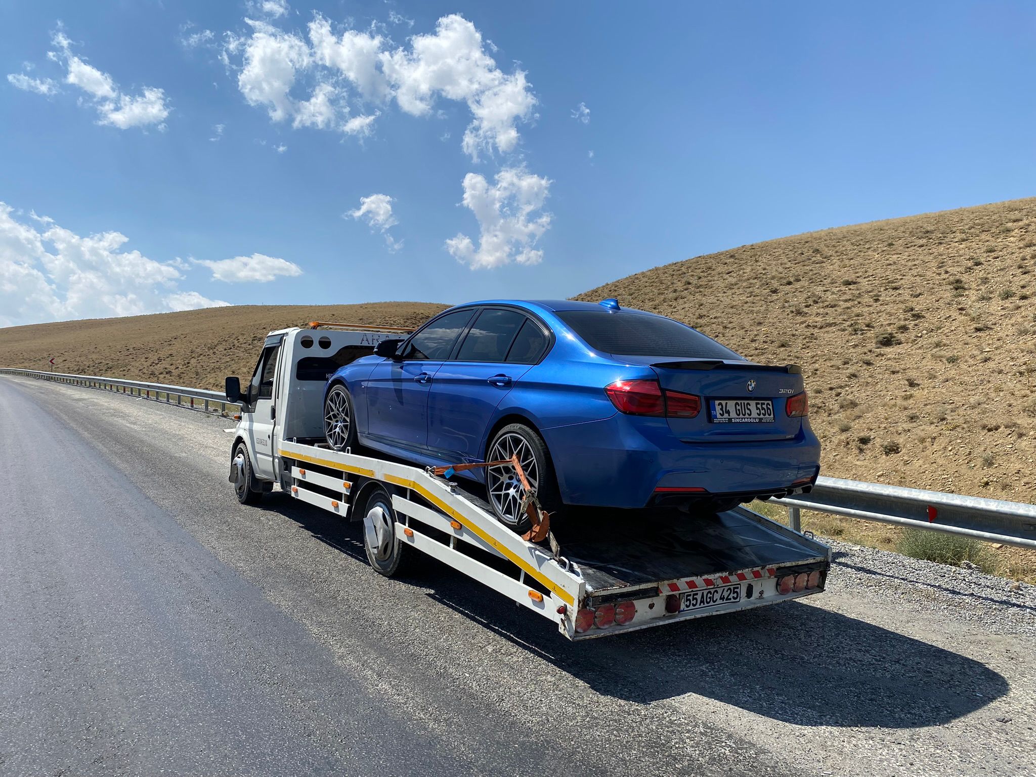 Van şehirler arası çekici